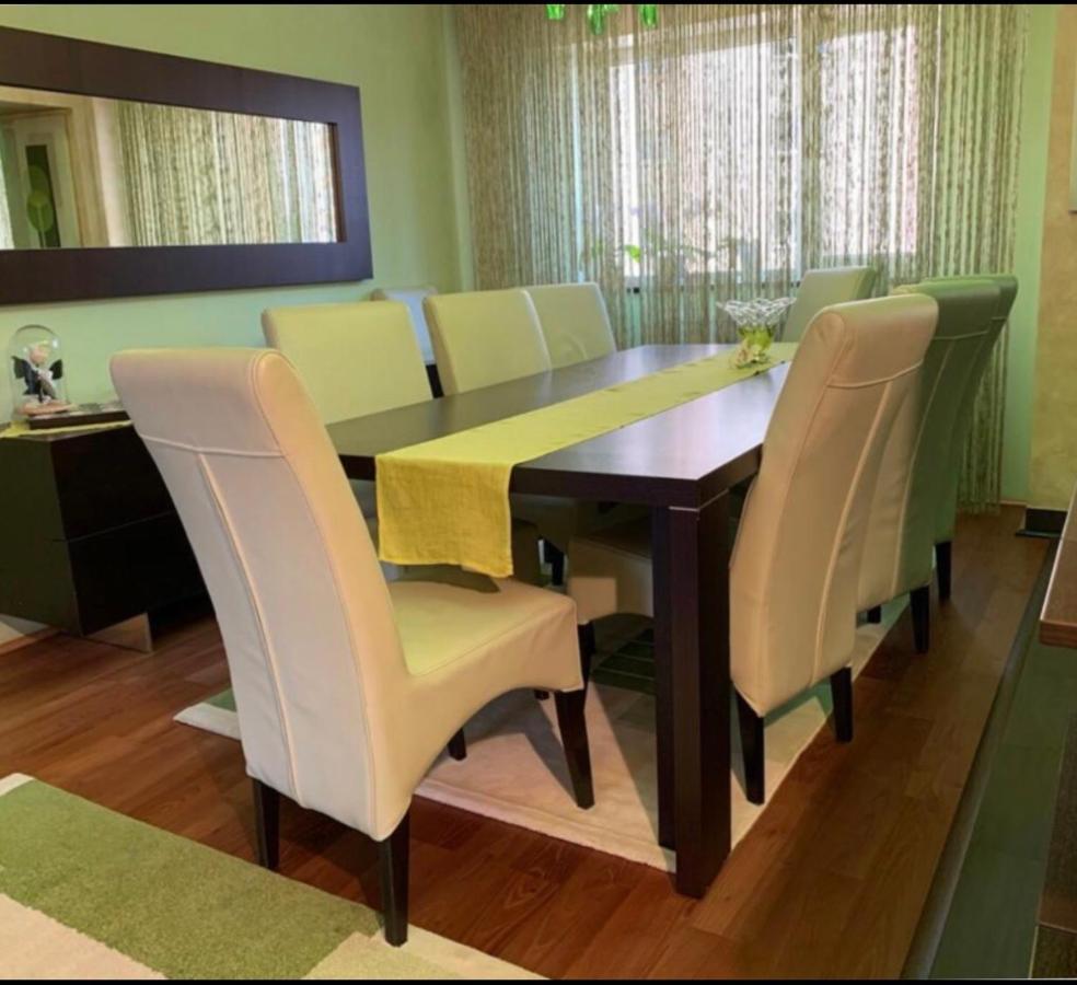 Central Apartment 4 Rooms Брашов Экстерьер фото