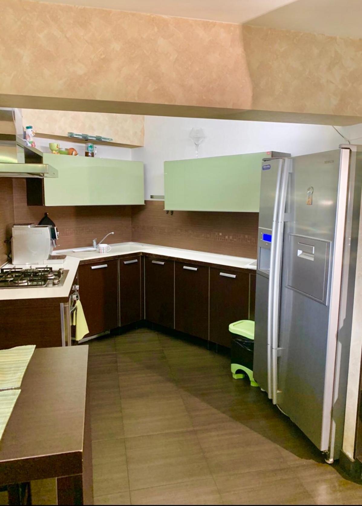 Central Apartment 4 Rooms Брашов Экстерьер фото